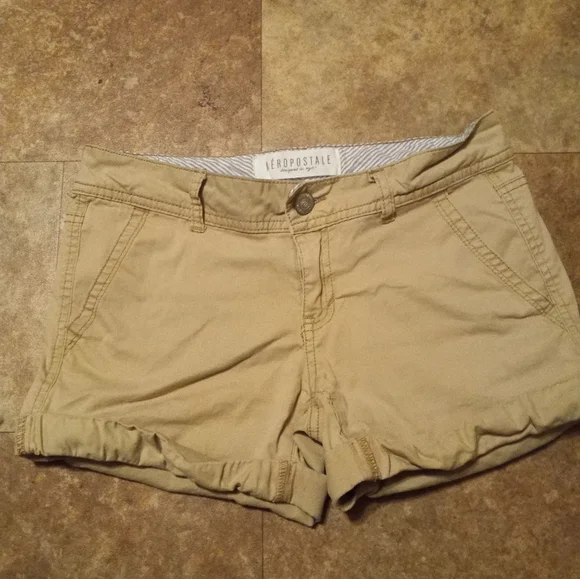 Aeropostale - Picture 8 of 8